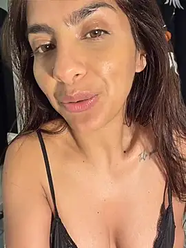 chicachocolate01 live cam preview