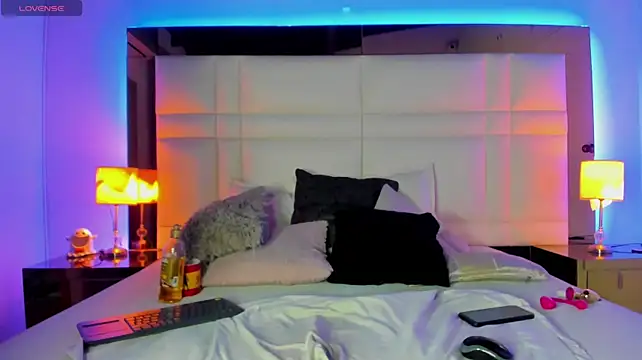 Brenda_Thomp live cam preview