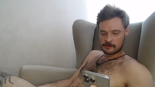 RebleBabble live cam on StripChat