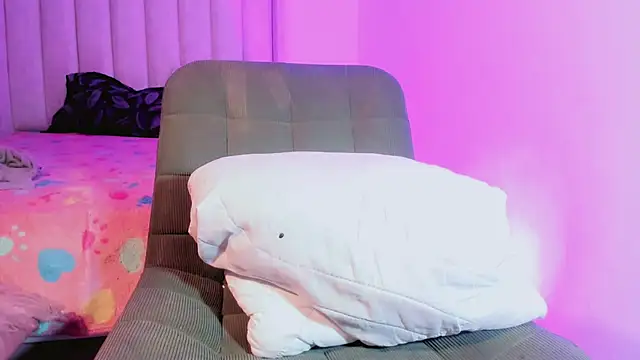 Keily_Tsx1 live cam on StripChat