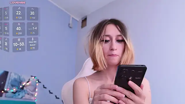 College_Girl_18 live cam preview