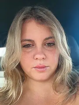 Samantha_official live cam preview