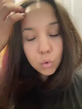 LushBySofa live sex cam