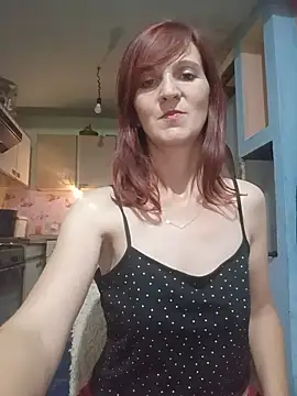 Violet_Hines