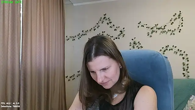 Mirabelle_Velvet