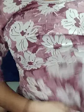 Hot_Riya_999