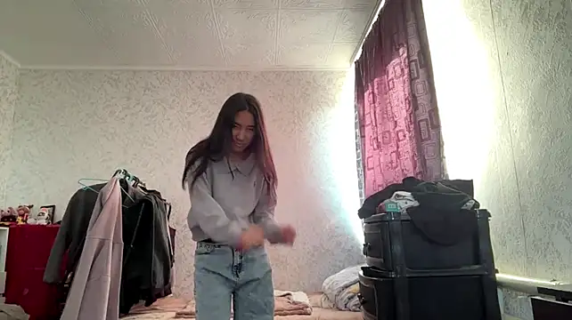 catheryncordle (F teen) - dance and spin around 10 times