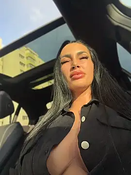 SinwithJessy live cam on StripChat