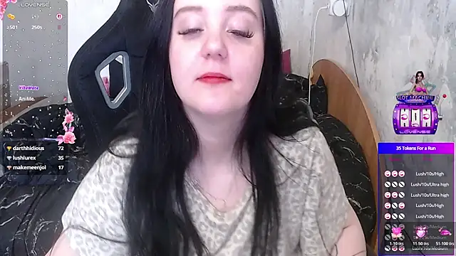 your_8a8y live cam on StripChat