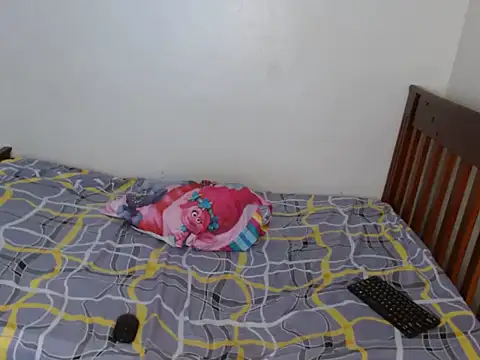 Ellaknox- webcam