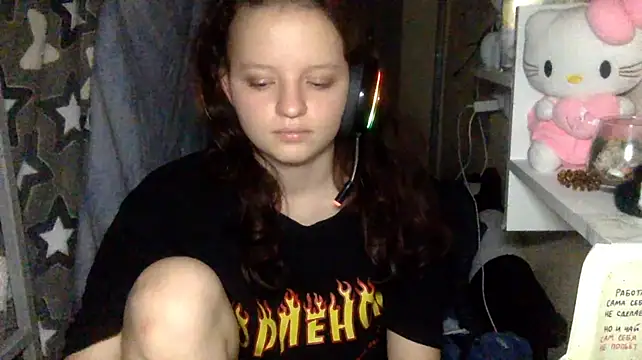 aleyesonme live cam on StripChat