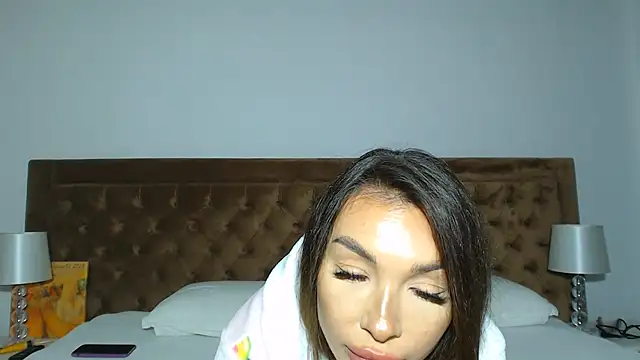 Aylinhoney08