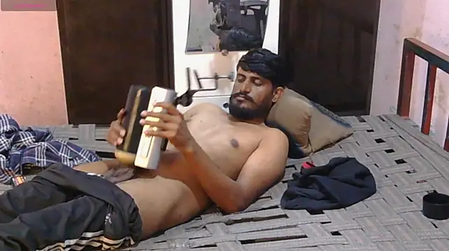 Yuvi_hot
