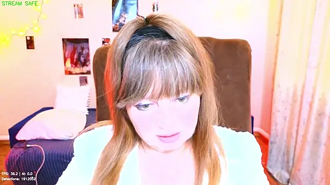 Melania_Cook