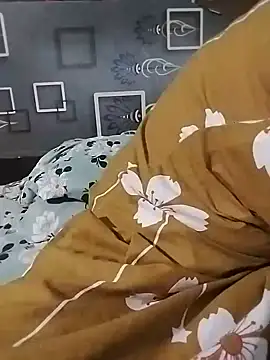 Miss_kalpanaa webcam