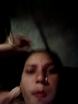 Ruby_Queenn live cam on StripChat