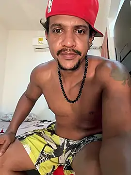 bigdick211292 (M young) - Fuck hard 🥵🍆🥛 give me my hot 🥵 milk