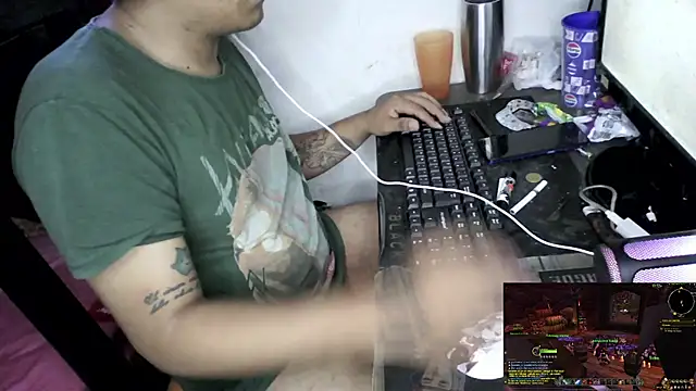 pidemelabendi (M young) - cumming while watching porn