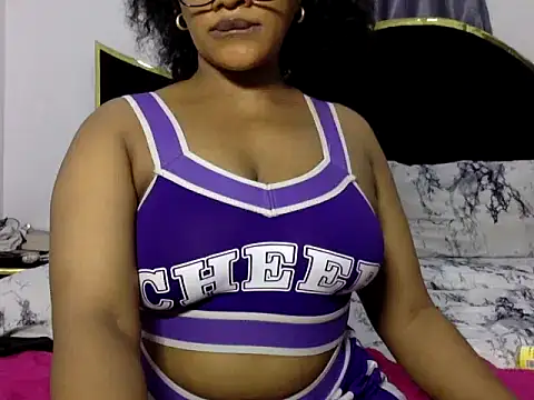 BOOTY_BANGERxxx live cam on StripChat