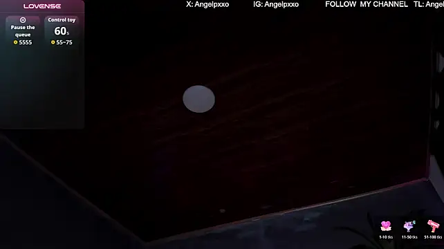 Angel_xlhotxxx live cam on StripChat