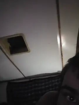 RoscoesWRLD live cam on StripChat