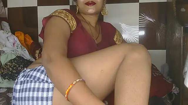 Riyaa-bhabi live cam on StripChat