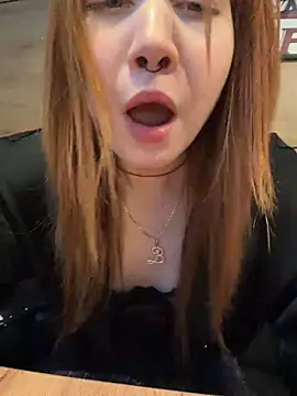 SlavicCandy webcam