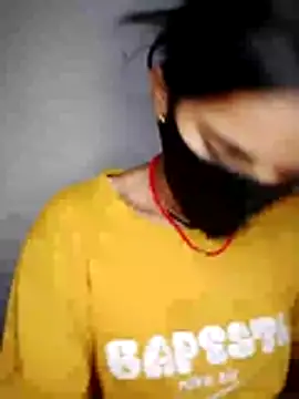 Ritu-0143 webcam
