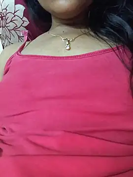 gud_girl_nilu (F young) - Name on boobs