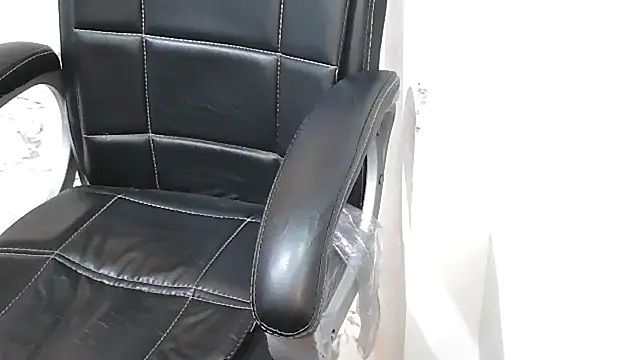 priya-roy61 (F young) - lips ,boobs , ,show