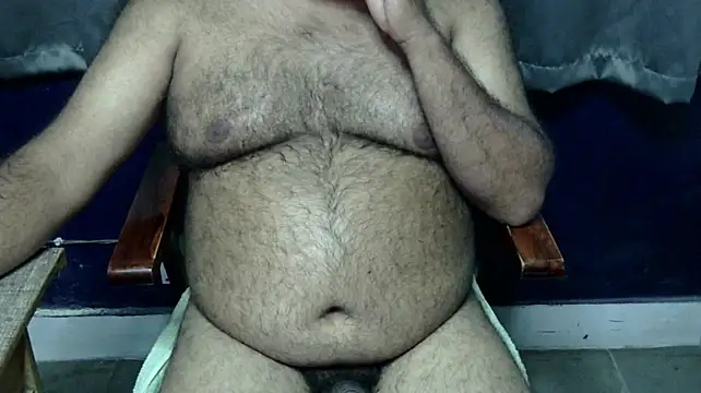 hairysubcub_70 (Ask my age) - Welcome To Daddy's Room. Make Daddy Cum.