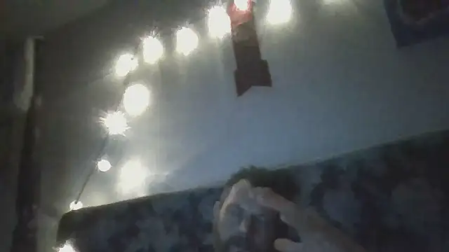 Sir_Spun_Son live cam on StripChat