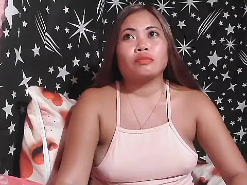 Hot_Samantha4u live cam on StripChat