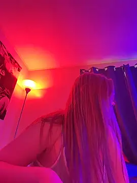 Aidowned live cam on StripChat