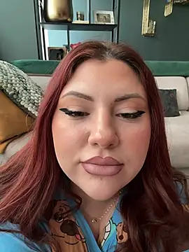 CurvyKimmy1