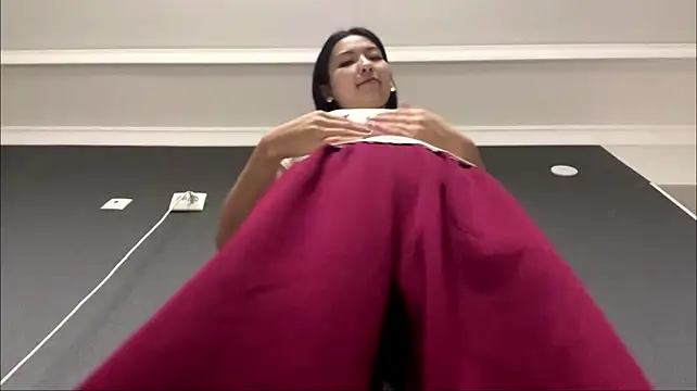 ThomasLieber live cam on StripChat