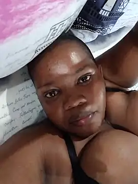 Ms__JOJO live cam on StripChat