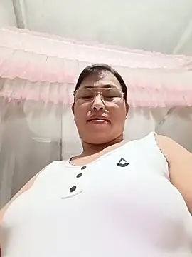 Cum_wet1 live cam on StripChat