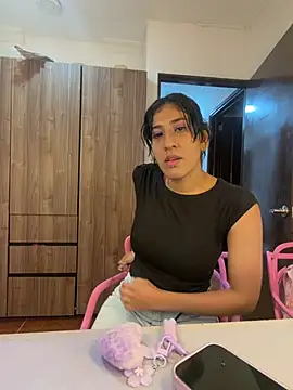 Violet_rousse7 live cam on StripChat