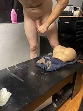 leanjamesdean live cam on StripChat