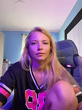 anastasiaaniess (F young) - :heart: Good afternoon Annie