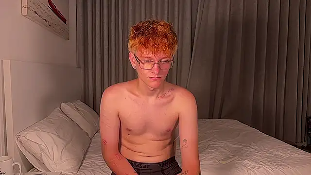 Ethan_Milthonss live sex cam
