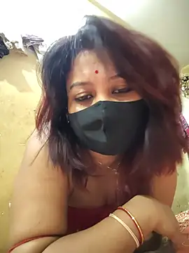 Curvy-Kamini