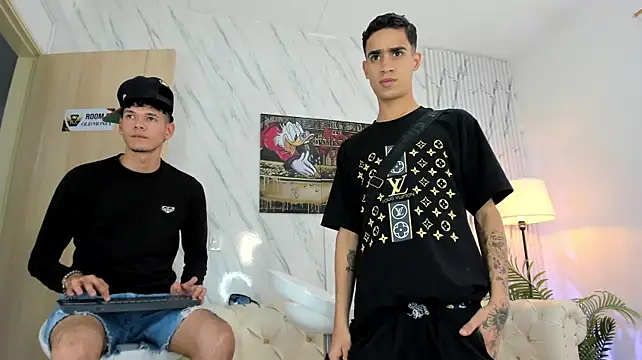 COOL_BOYS2