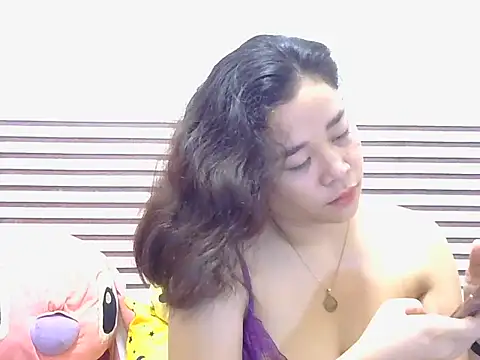 Alyana69 live cam preview