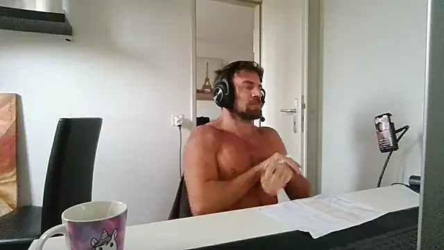 alpha-hunk