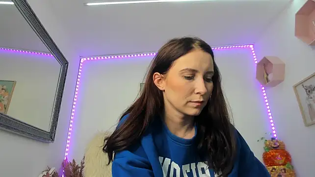 EmberLuna_