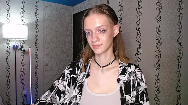 Chrissy_Joyful live cam on StripChat