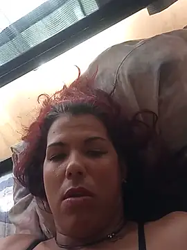 nahara-red live cam on StripChat