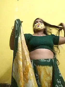 Lavvu_9000 live cam on StripChat
